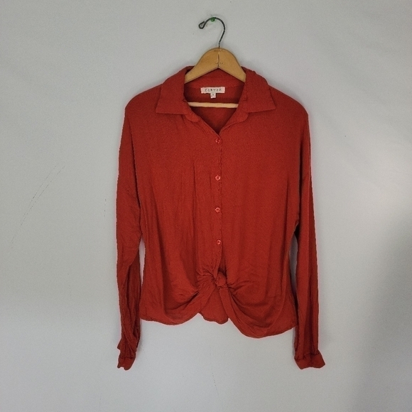 Women's Medium Button Down blouse - Picture 1 of 5